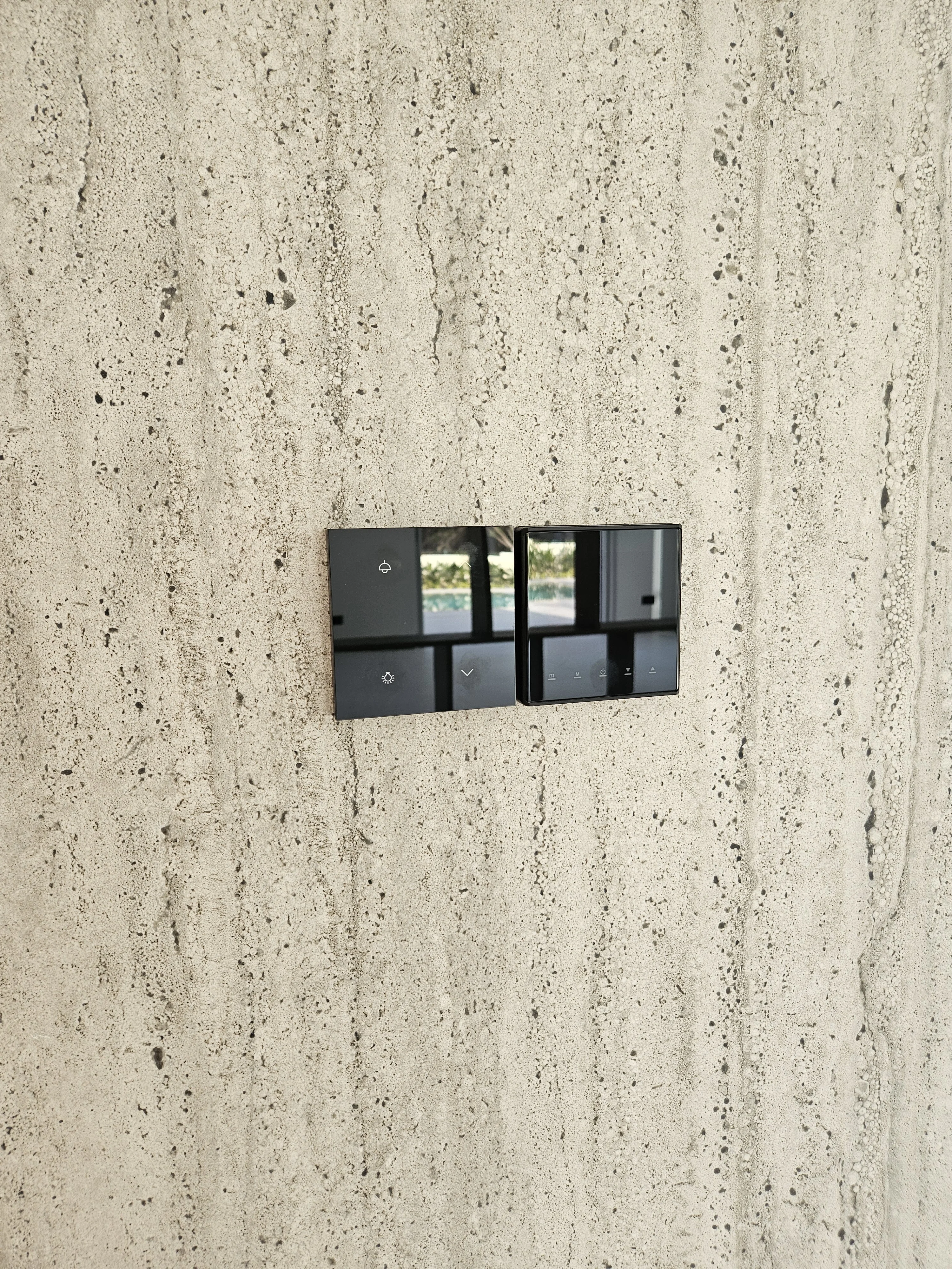 Light switch